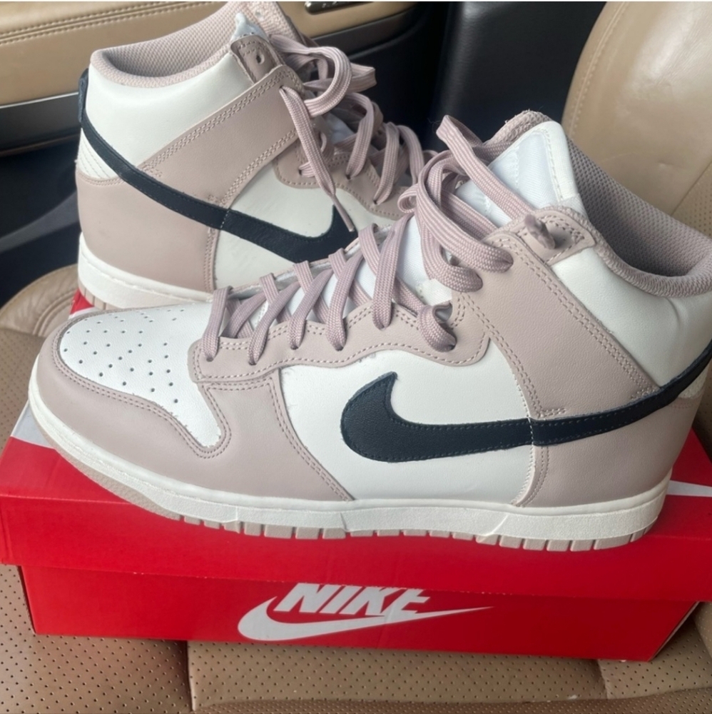 Nike Dunk Highs Fossil Stone